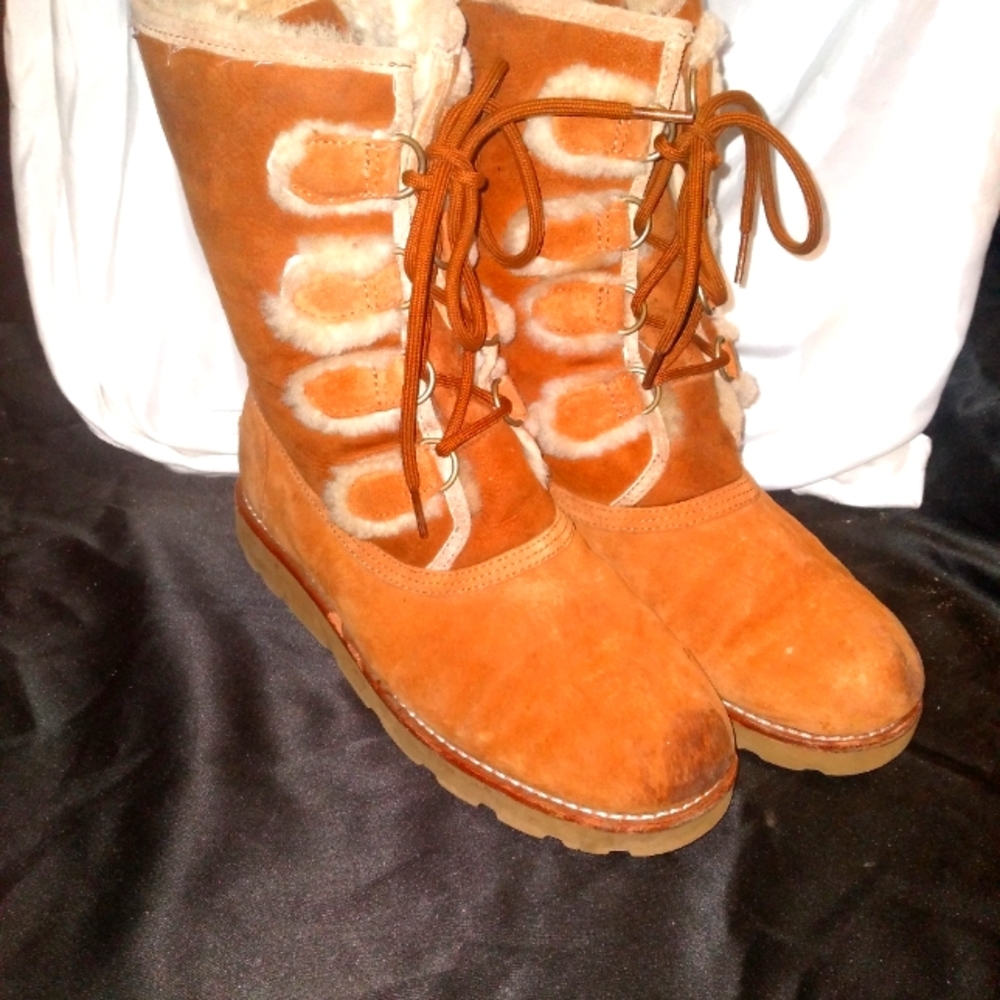 UGG's (womens) Brown boots